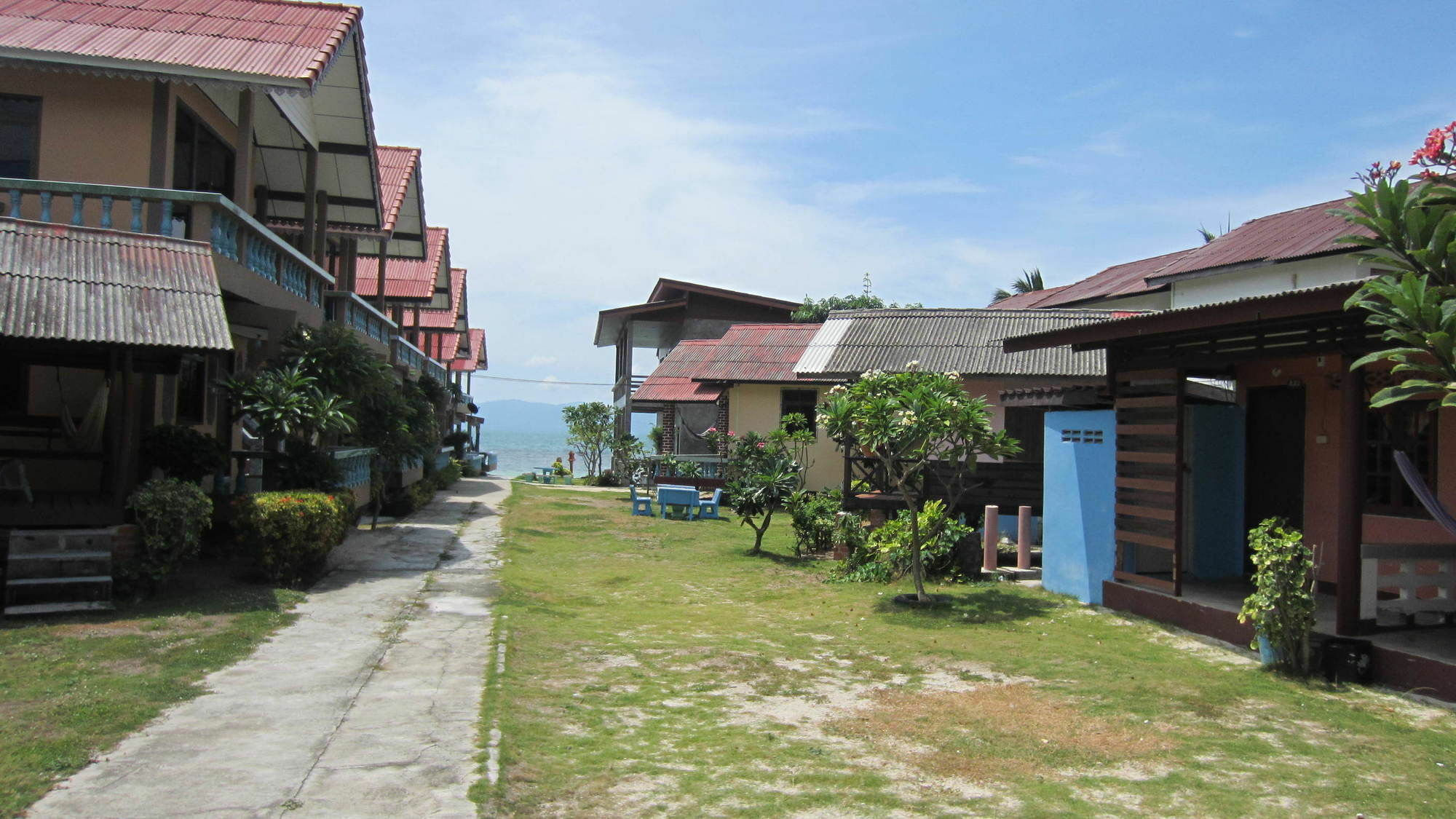 Charung Beach Хаад Рин Екстериор снимка