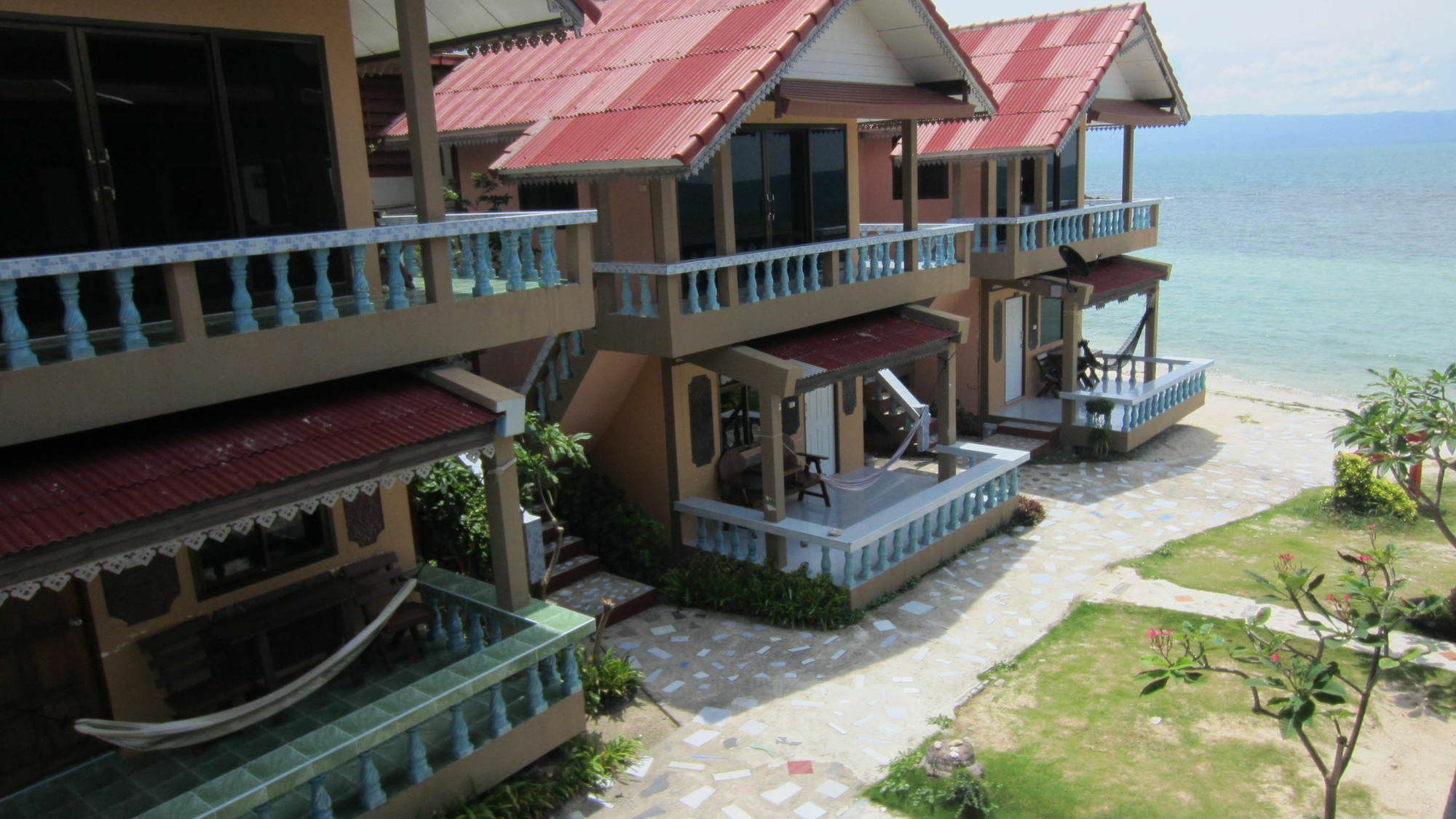 Charung Beach Хаад Рин Екстериор снимка